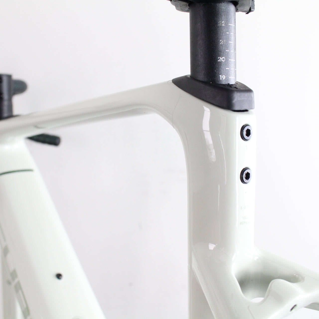 Cube Nuroad Hybrid C:62 2024/25 | Frame Protection Kit