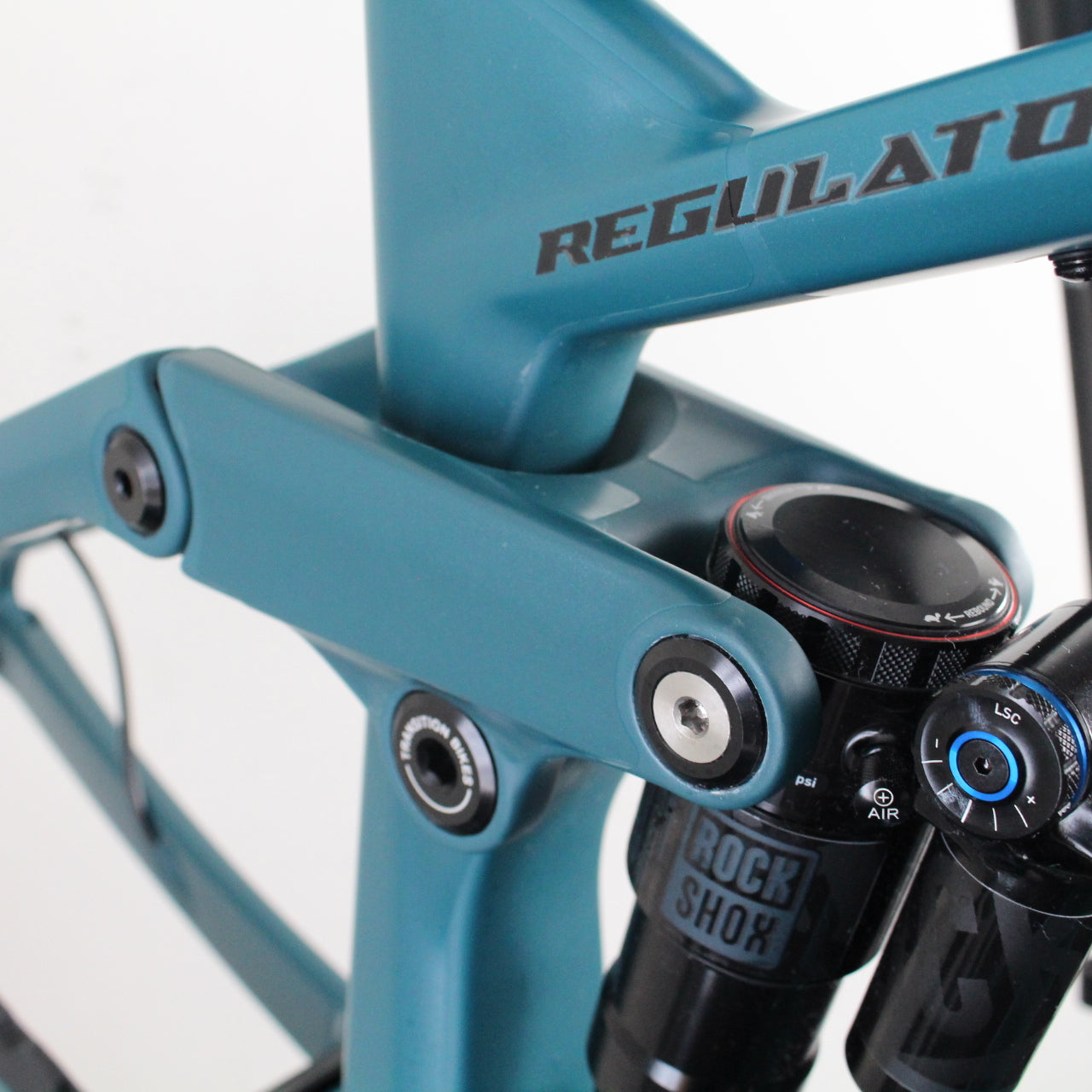 Transition Regulator CX 2025 | Frame Protection Kit