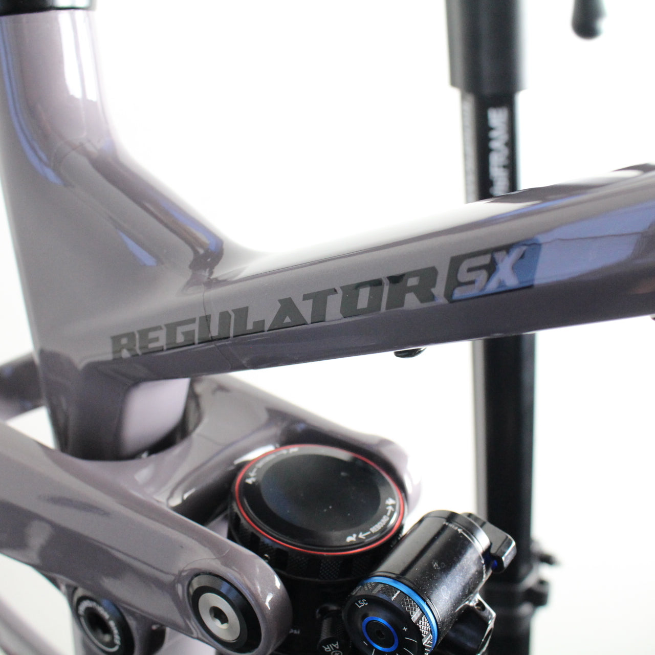 Transition Regulator SX 2025 | Frame Protection Kit
