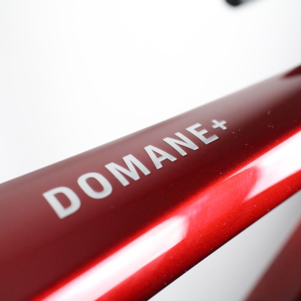 Trek Domane + 2022