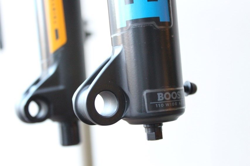 Fox 36 27.5 110mm Boost Factory & Performance 2017 | Fork Protection Kit