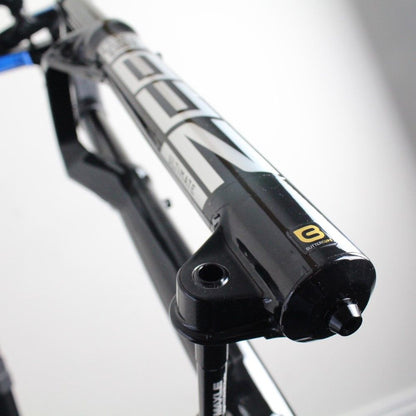 Rock Shox Zeb 27.5 Air Valve 2022-25 | Fork Protection Kit